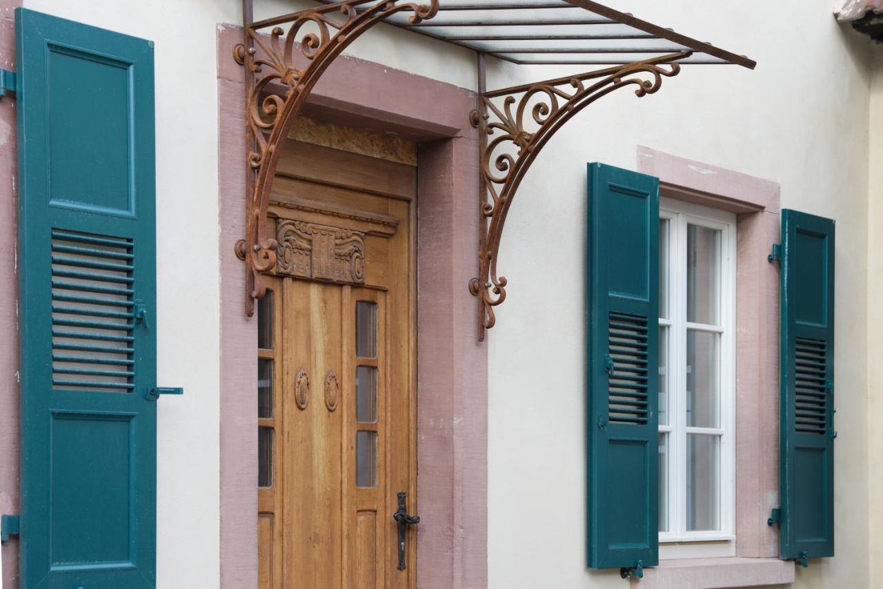 Boutique-Hotel Im Sternenhof Grosskarlbach Buitenkant foto